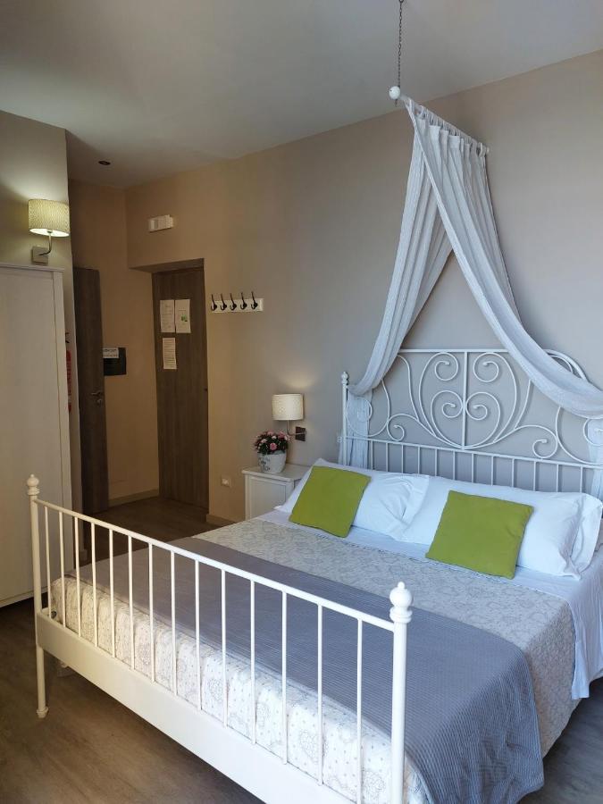 Sweet Home & Wellness Affittacamere Nettuno Buitenkant foto