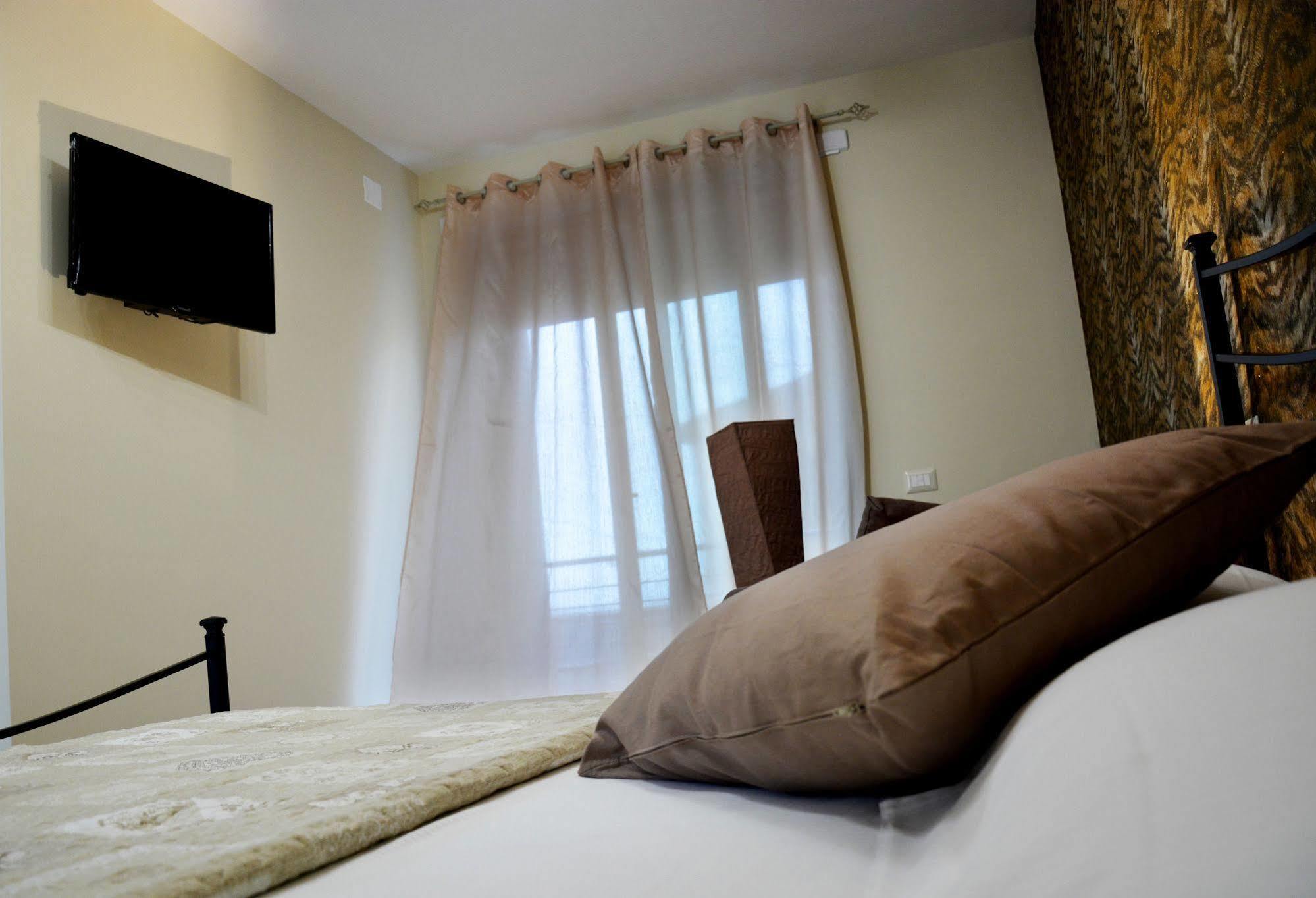 Sweet Home & Wellness Affittacamere Nettuno Buitenkant foto
