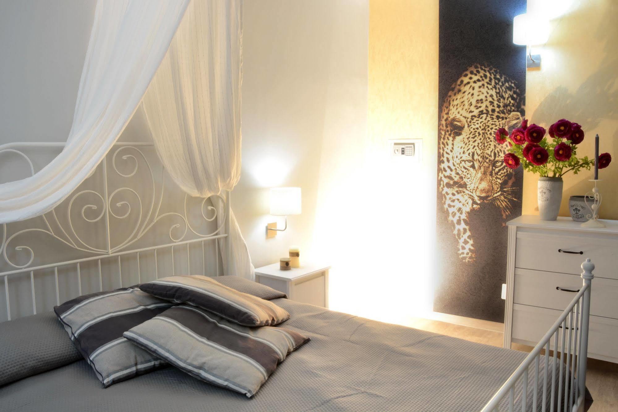 Sweet Home & Wellness Affittacamere Nettuno Buitenkant foto